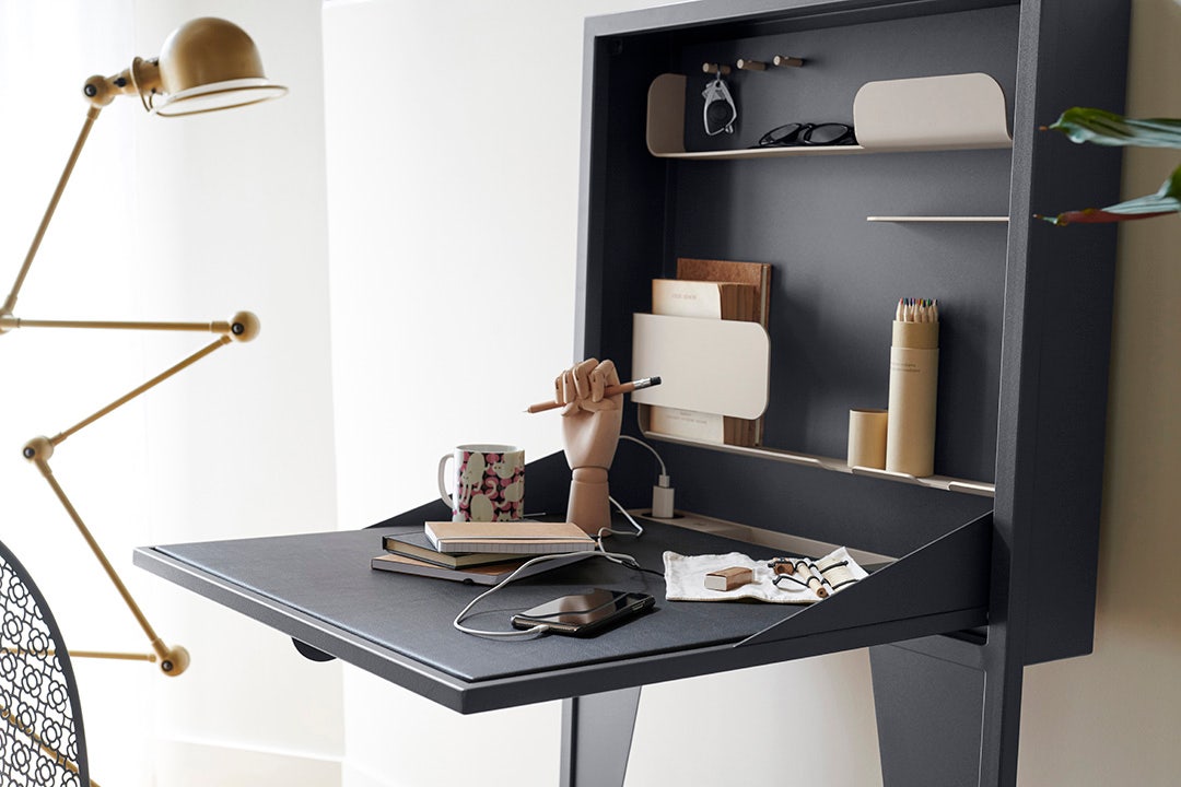 Carbone,Gris argile
